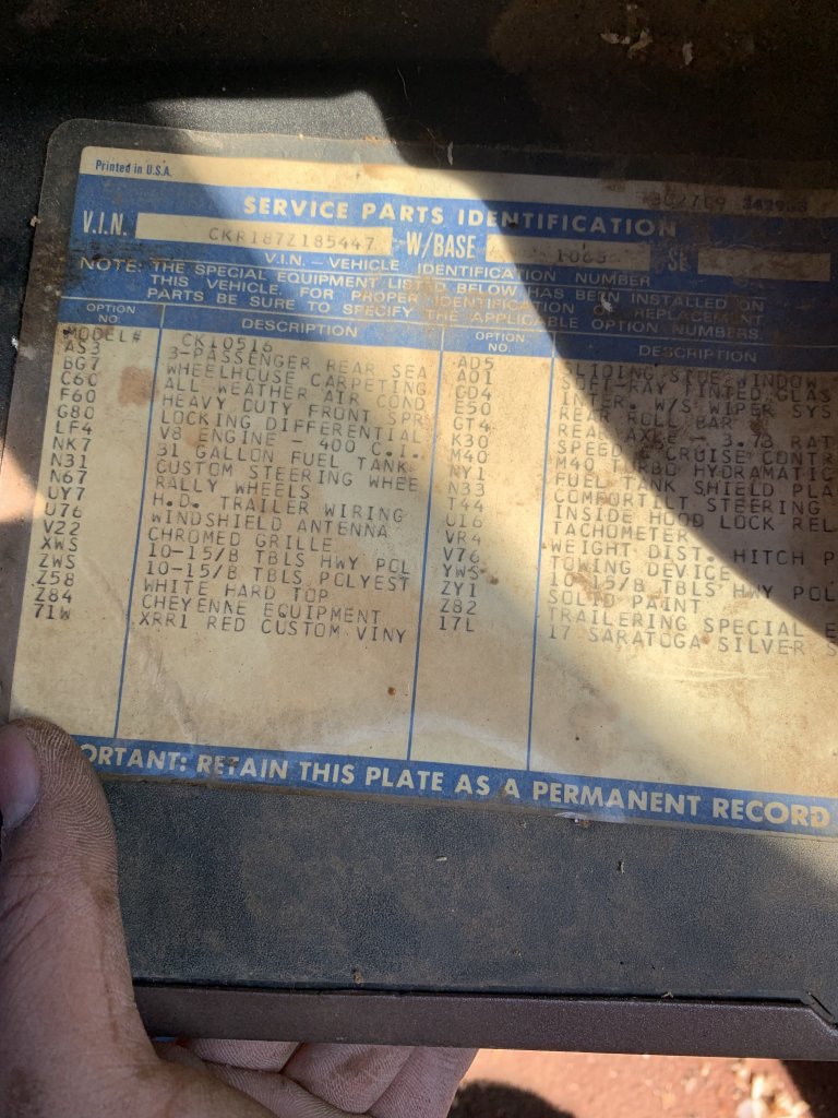 Cool options on this Blazer I found at a yard with overhead console and