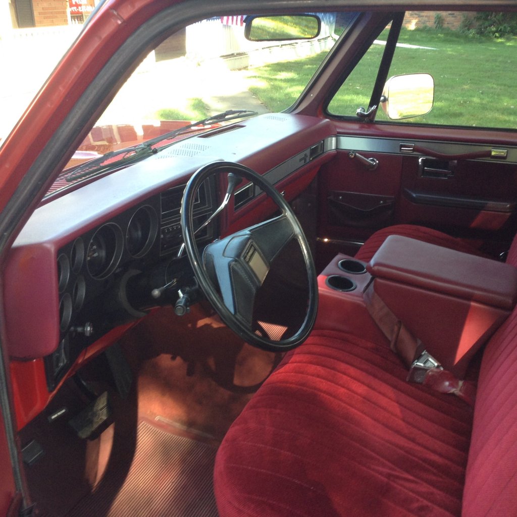Red 87 Chevy short box | GM Square Body - 1973 - 1987 GM Truck Forum