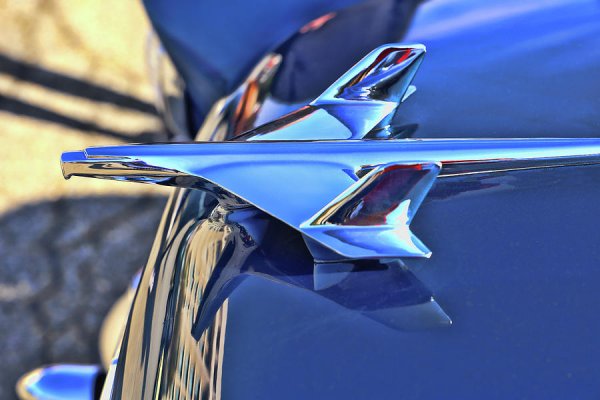 eagle-hood-ornament-allen-beatty.jpg