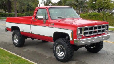 1978 GMC K35.jpg