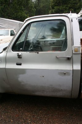 C10-truck-door-issue-1.jpg