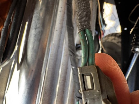87 V10 - green dbl.jpg