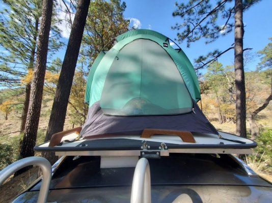 roof tent1.jpg