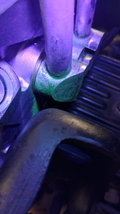 R4 Leak 2.jpg