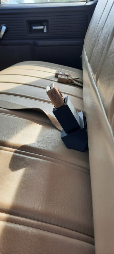 Seatbelt Stiffner-2.jpg