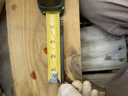 TH400 depth of transmission pan from gromet.jpg