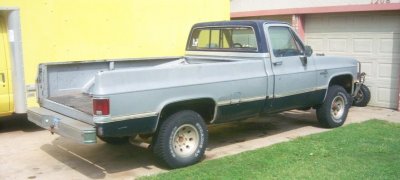 85ChevK10-1.jpg