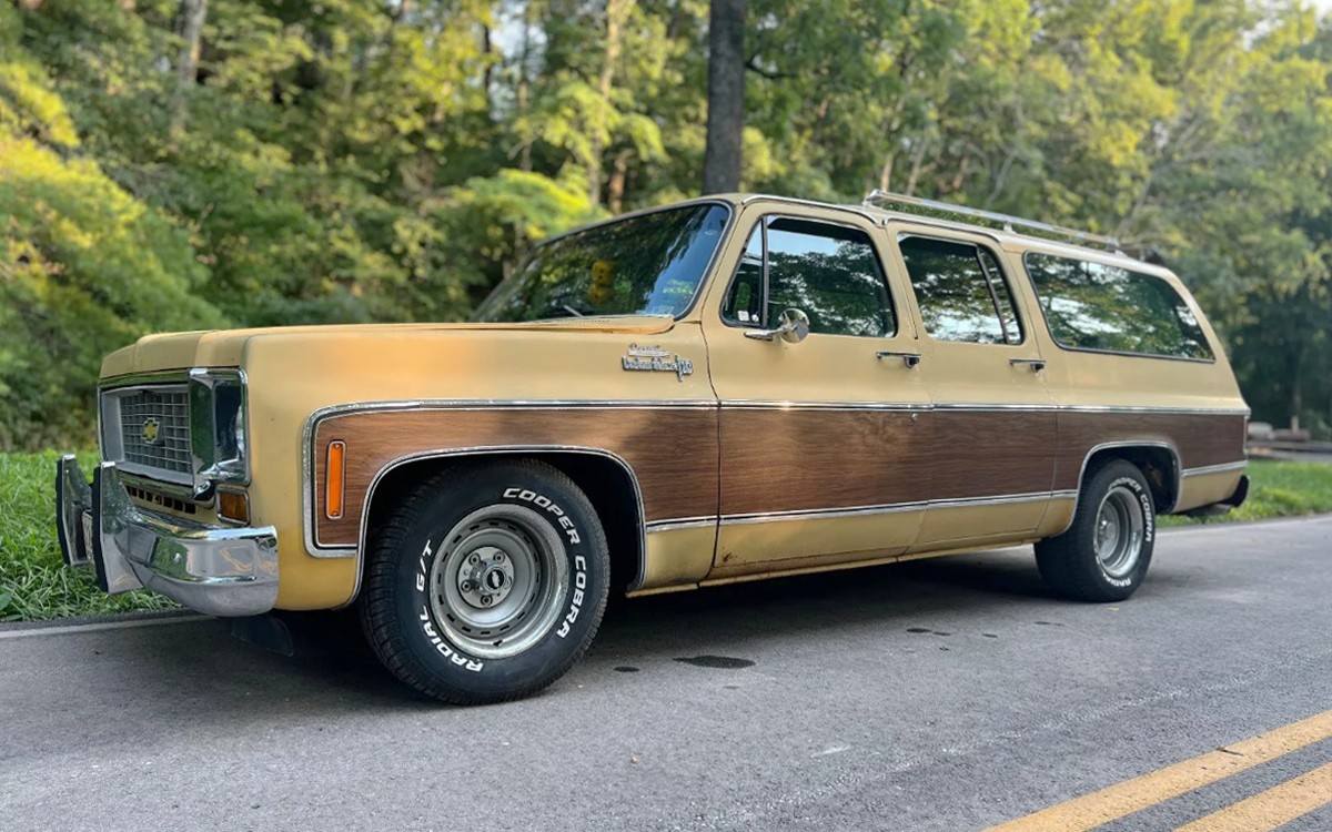barnfinds.com